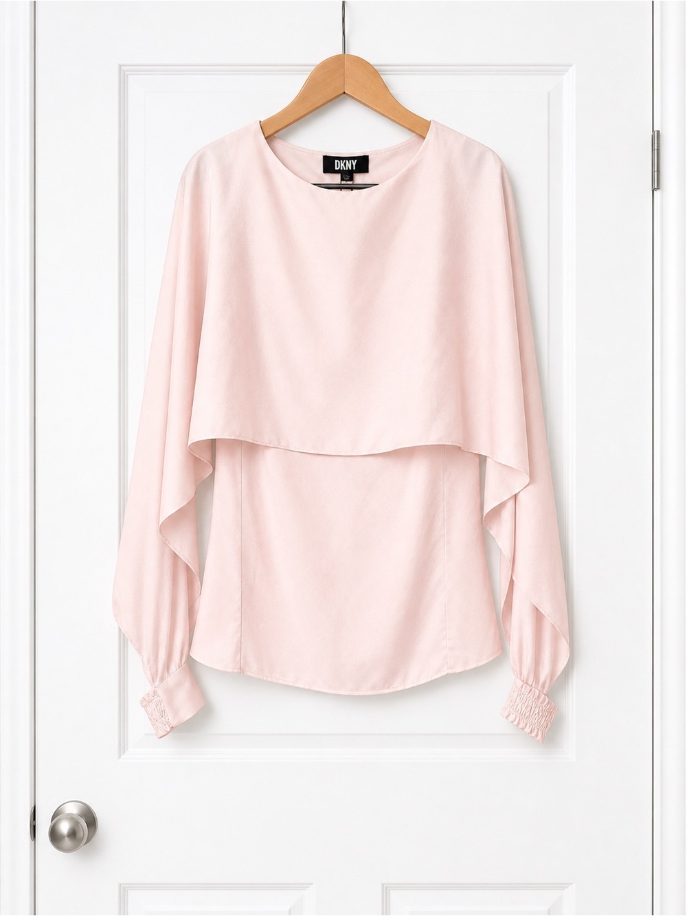 DKNY Pale Blush Satin Overlay Top Sz XS - Picture 3 of 4